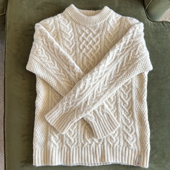 100% Wool Authentic Fisherman Sweater - Picture 1 of 6